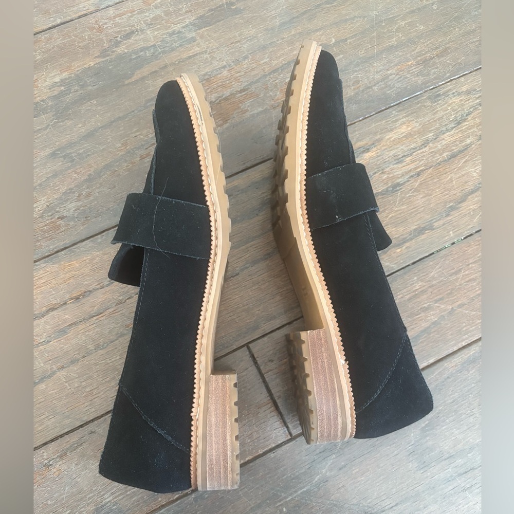 TOMS Women's Mallory Classic Black Suede Loafers Size 9 minimalist - Picture 4 of 6
